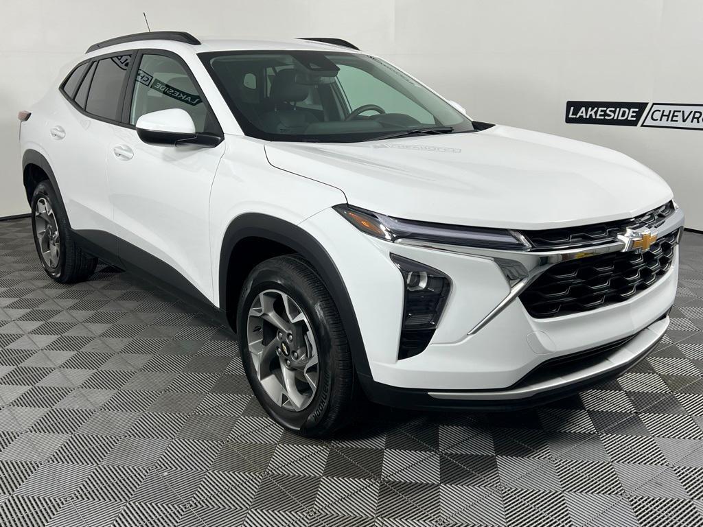 used 2024 Chevrolet Trax car, priced at $23,495