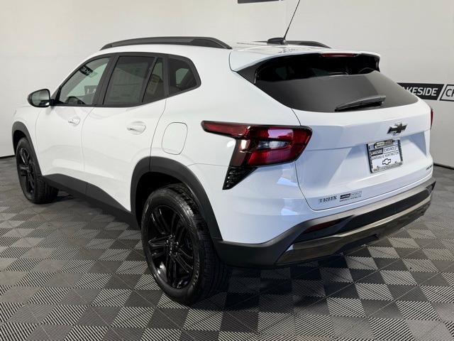 new 2025 Chevrolet Trax car, priced at $26,690
