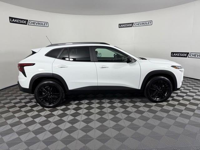 new 2025 Chevrolet Trax car, priced at $26,690