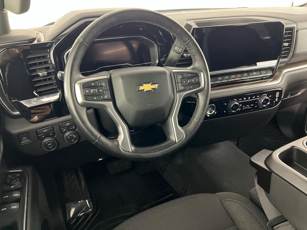 used 2024 Chevrolet Silverado 1500 car, priced at $38,894