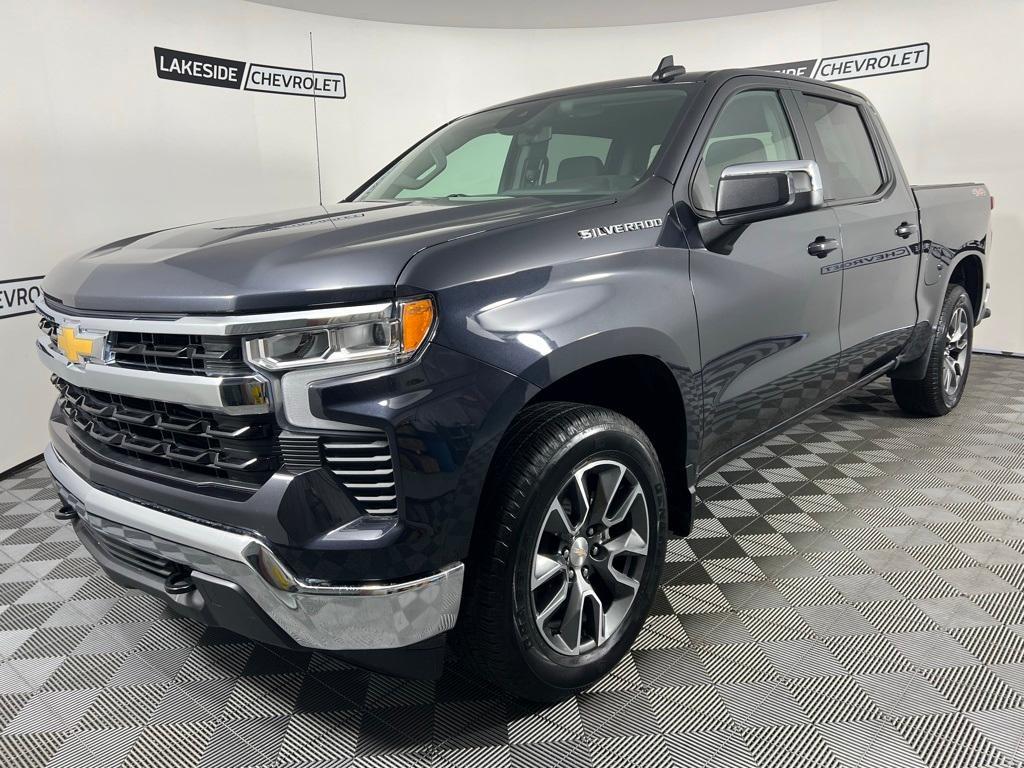 used 2024 Chevrolet Silverado 1500 car, priced at $38,894