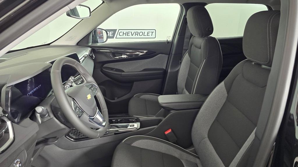 new 2026 Chevrolet TrailBlazer car, priced at $28,346