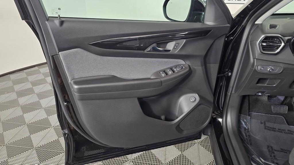 new 2026 Chevrolet TrailBlazer car, priced at $28,346
