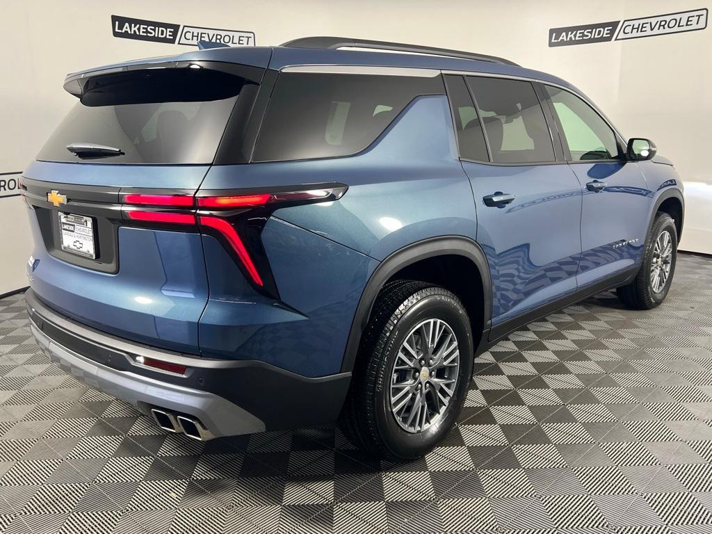 new 2025 Chevrolet Traverse car, priced at $41,560