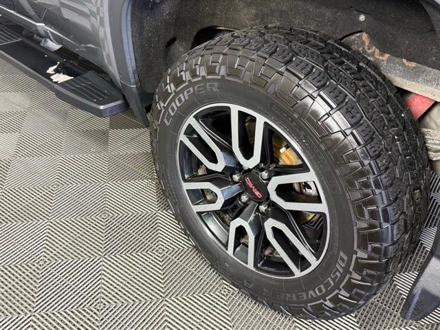 used 2019 GMC Sierra 1500 car, priced at $32,345