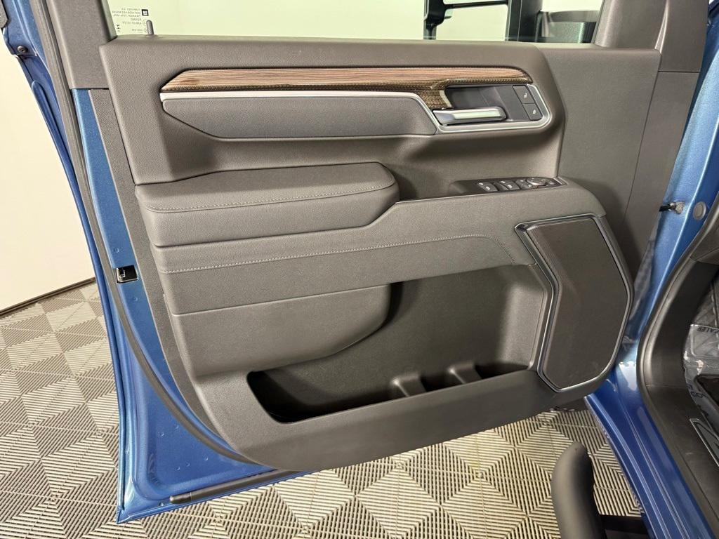 new 2026 Chevrolet Silverado 2500 car, priced at $66,409