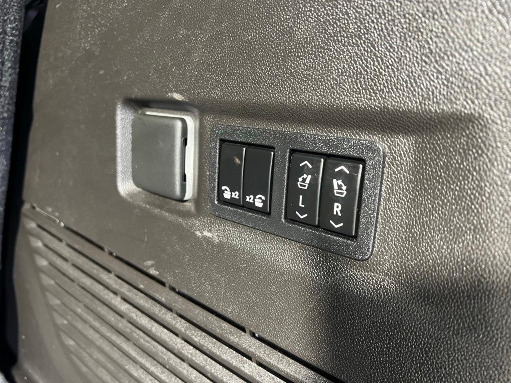 used 2021 Chevrolet Tahoe car, priced at $46,999