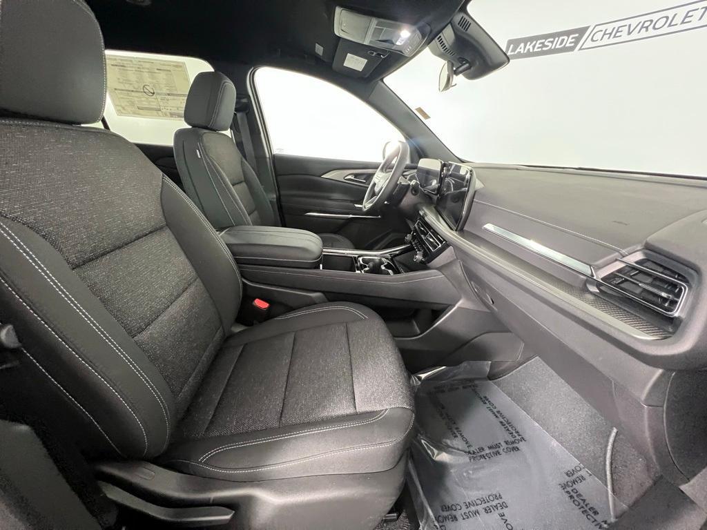 new 2025 Chevrolet Traverse car, priced at $44,480