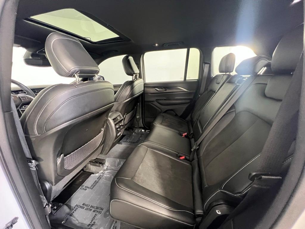 used 2023 Jeep Grand Cherokee car, priced at $34,645