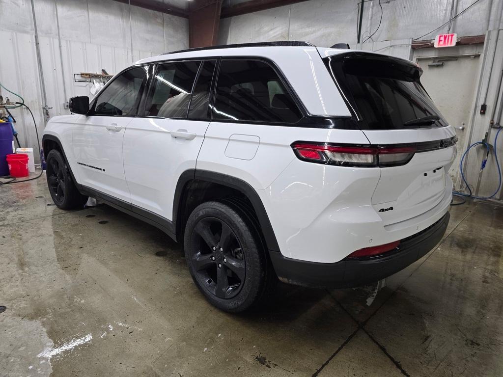 used 2023 Jeep Grand Cherokee car, priced at $36,495