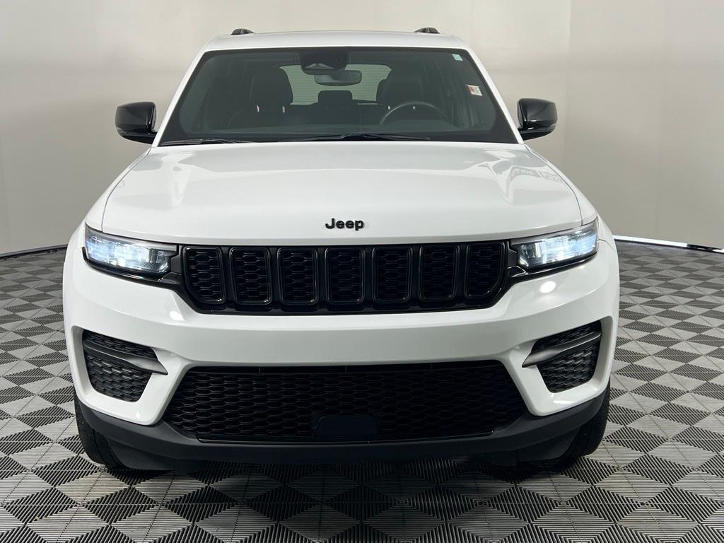used 2023 Jeep Grand Cherokee car, priced at $34,645