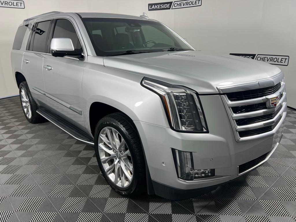 used 2020 Cadillac Escalade car, priced at $42,644