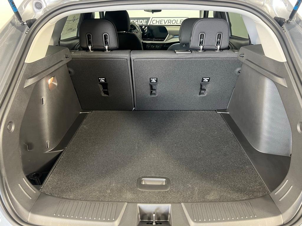 new 2025 Chevrolet Trax car, priced at $23,535