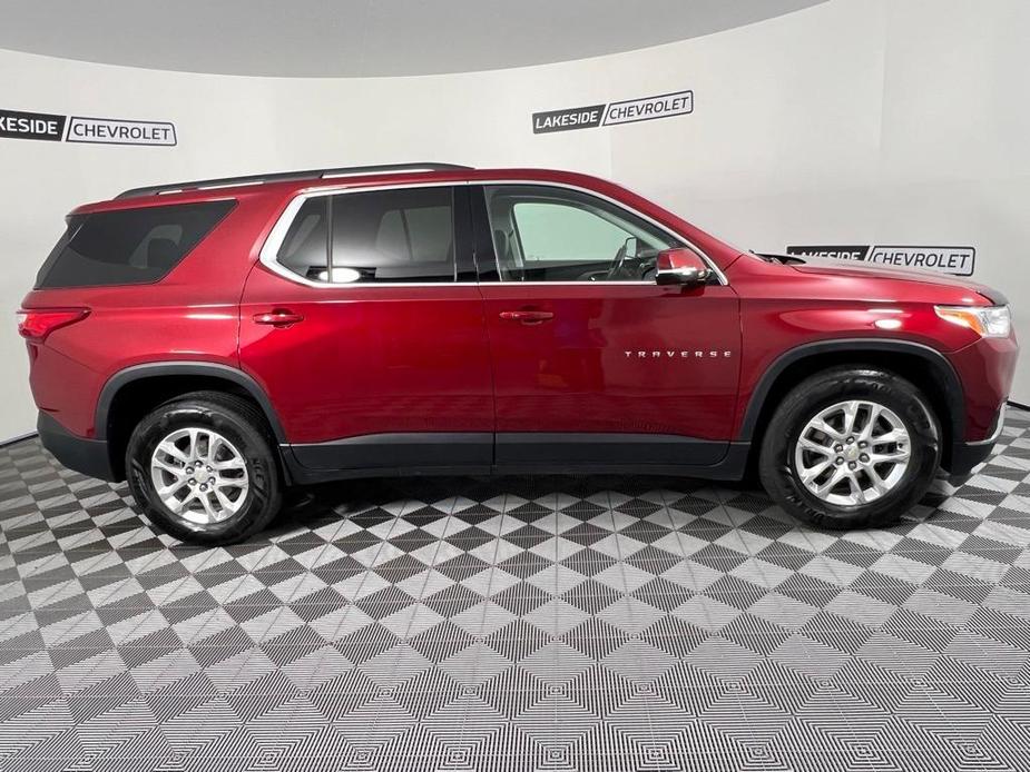 used 2021 Chevrolet Traverse car, priced at $28,222