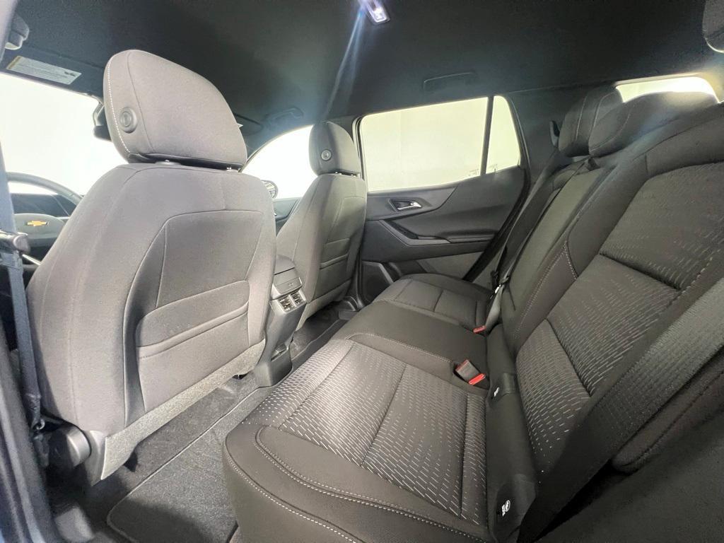 new 2026 Chevrolet Equinox car, priced at $29,995