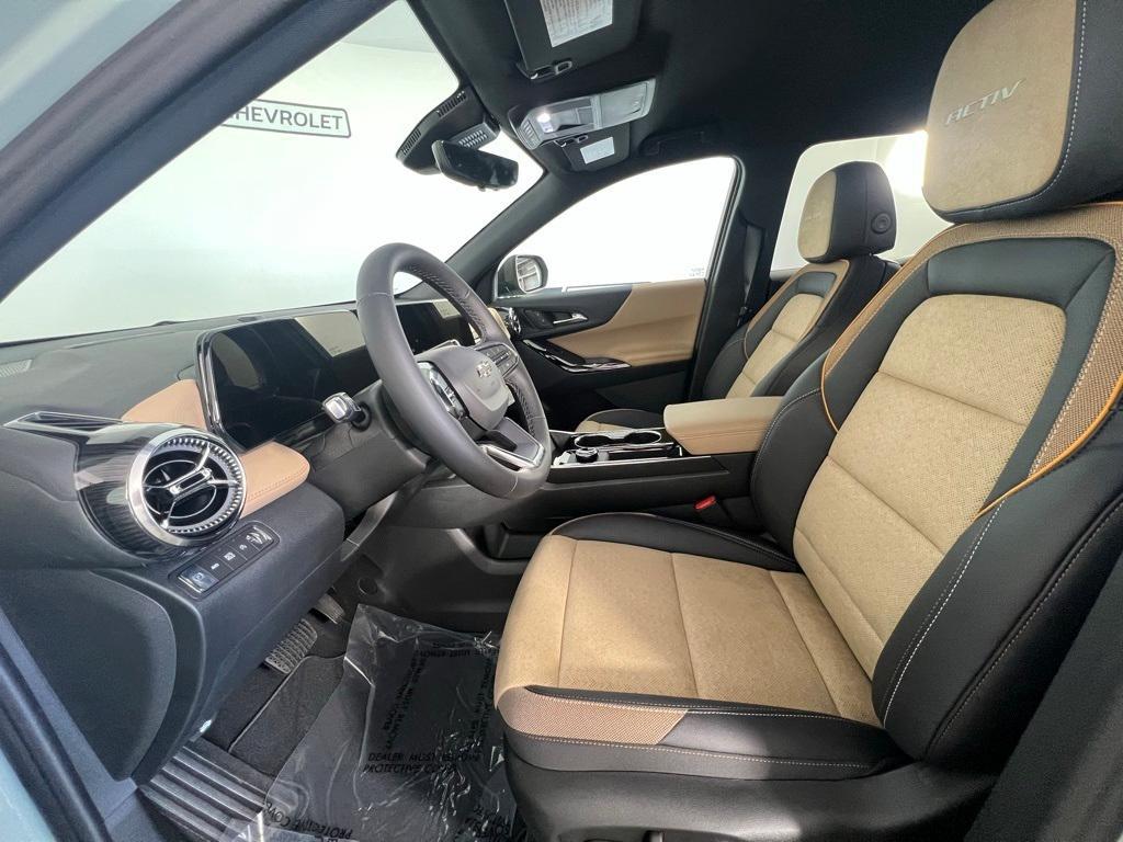 new 2026 Chevrolet Equinox car, priced at $38,290