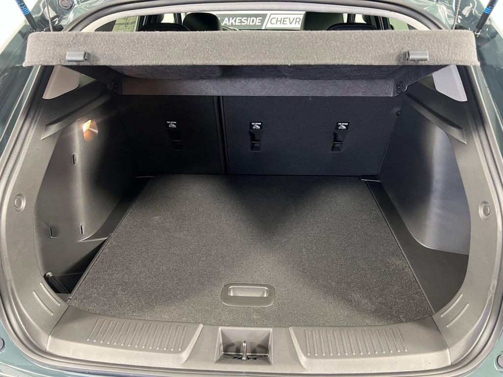 new 2025 Chevrolet Trax car, priced at $25,385