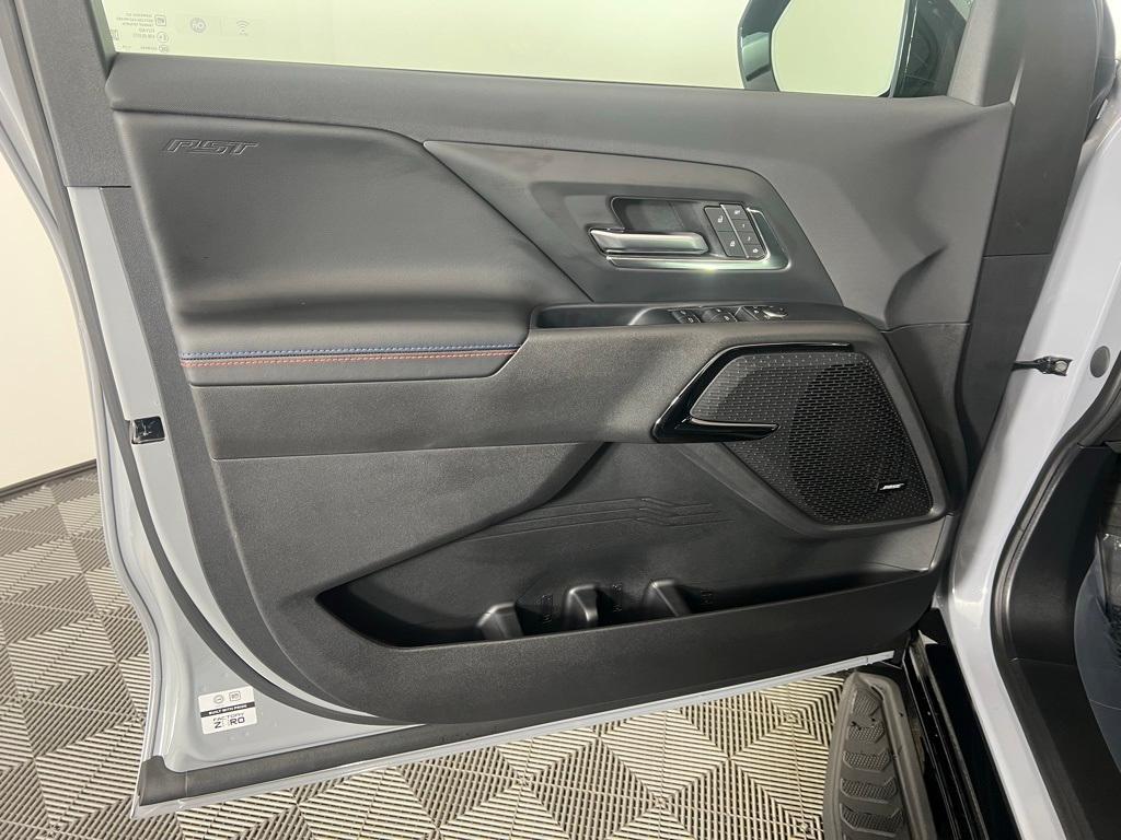 new 2025 Chevrolet Silverado EV car, priced at $89,590
