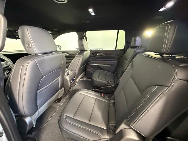 new 2026 Chevrolet Traverse car, priced at $45,215
