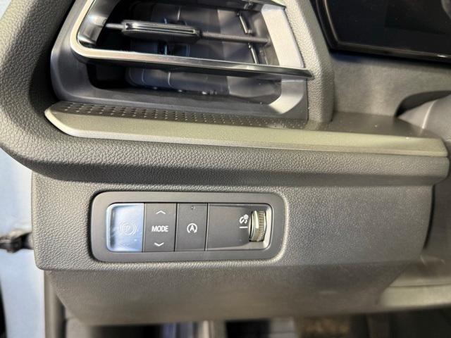 new 2026 Chevrolet Traverse car, priced at $45,215