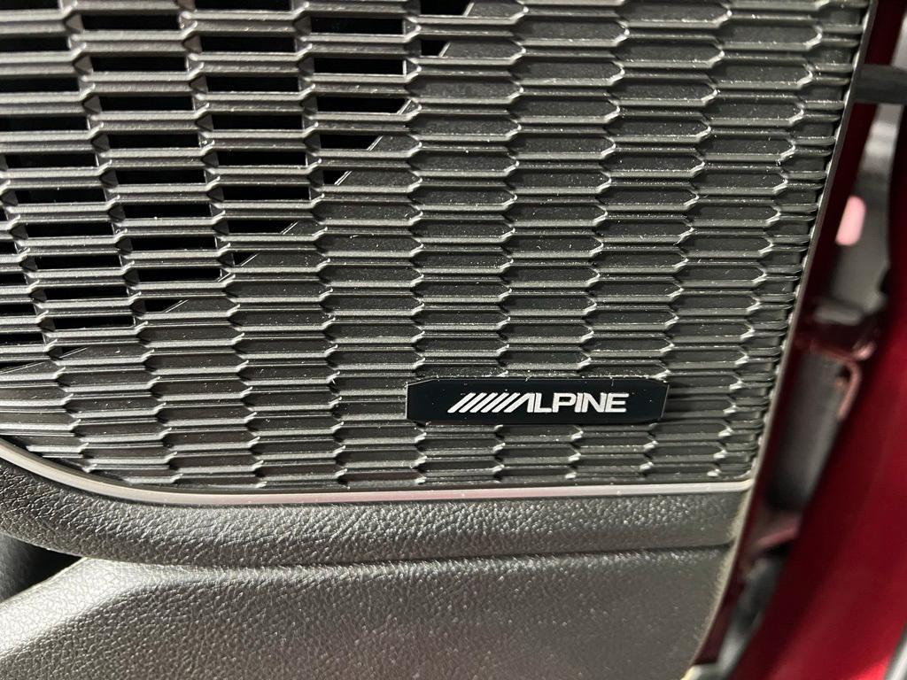 used 2022 Jeep Grand Cherokee car, priced at $32,997