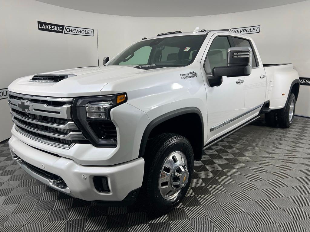 new 2025 Chevrolet Silverado 3500 car, priced at $90,895