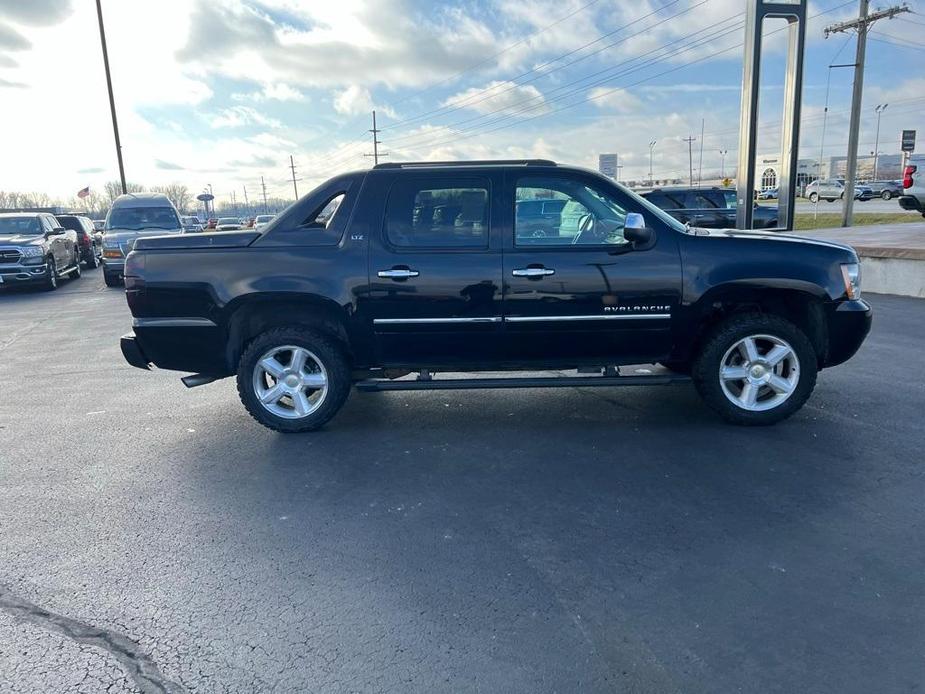 used 2011 Chevrolet Avalanche car, priced at $13,995