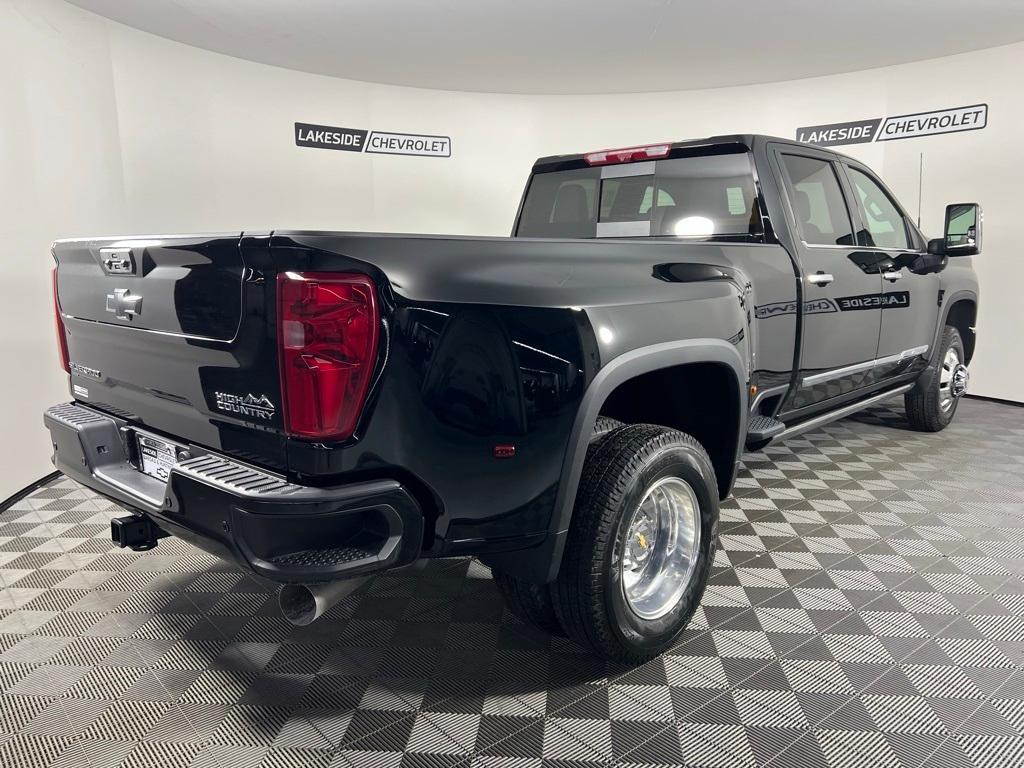 new 2025 Chevrolet Silverado 3500 car, priced at $89,400