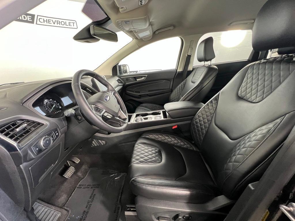 used 2024 Ford Edge car, priced at $31,999
