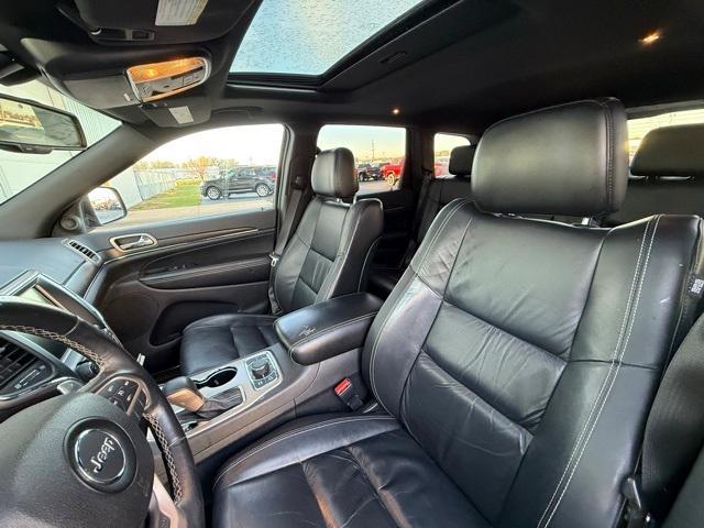 used 2016 Jeep Grand Cherokee car, priced at $11,495
