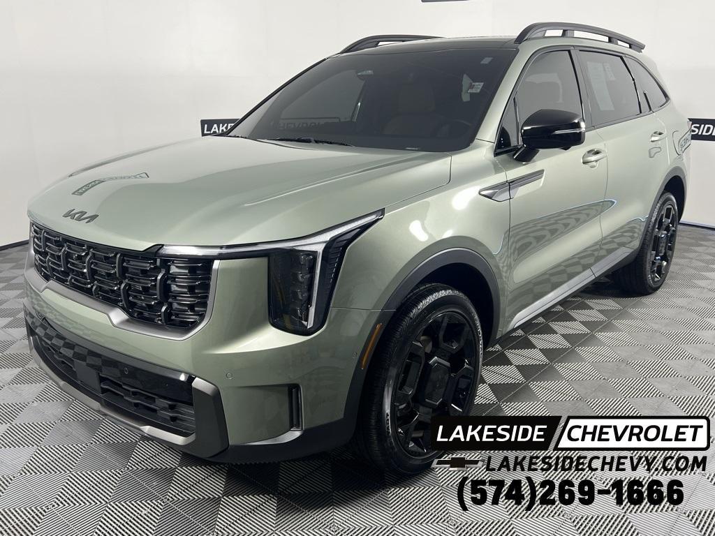 used 2025 Kia Sorento car, priced at $42,999