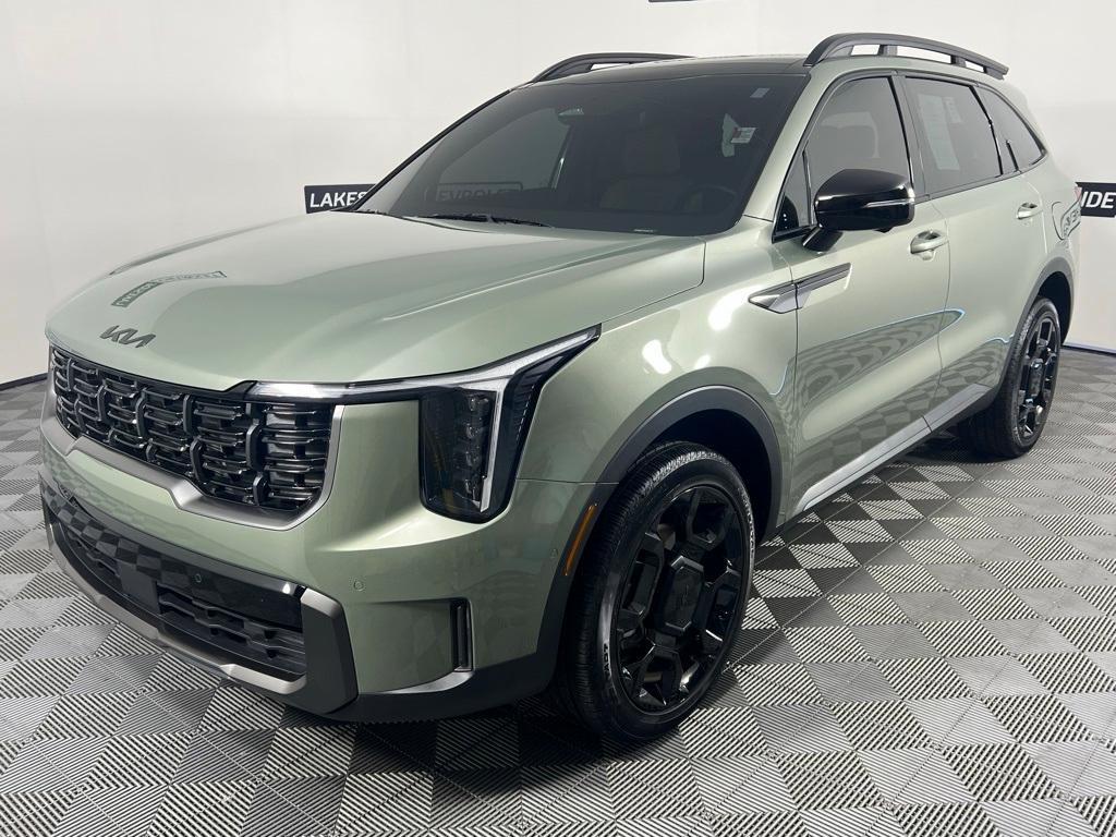 used 2025 Kia Sorento car, priced at $42,999