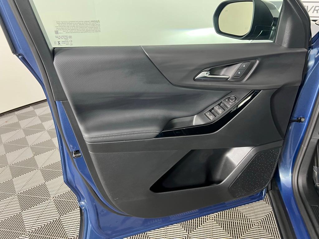 new 2025 Chevrolet Equinox car, priced at $31,475