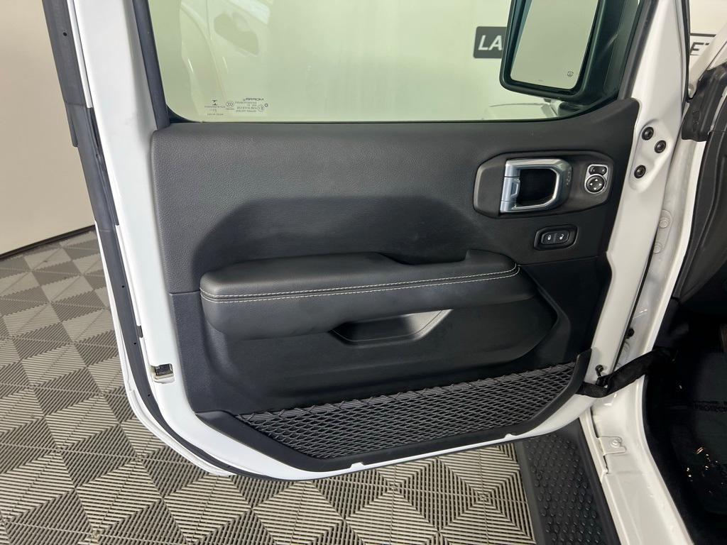 used 2021 Jeep Wrangler Unlimited car, priced at $33,445