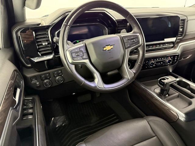 used 2022 Chevrolet Silverado 1500 car, priced at $35,995