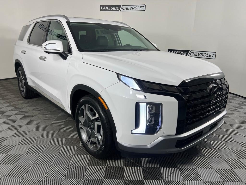 used 2024 Hyundai Palisade car, priced at $41,345