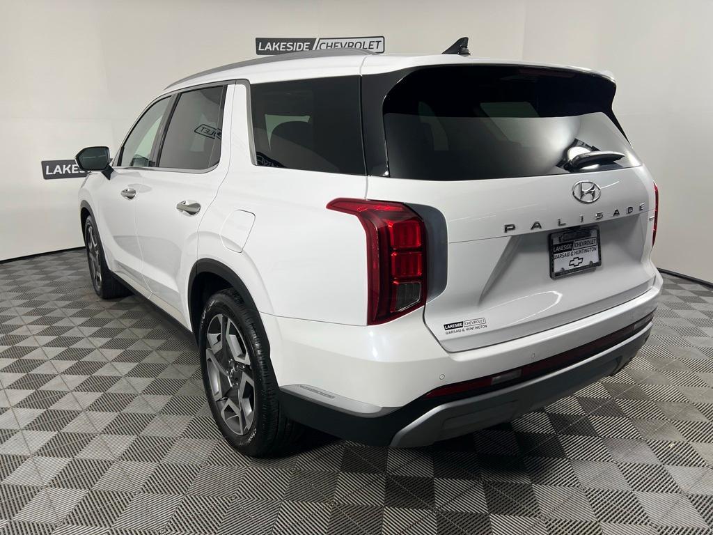 used 2024 Hyundai Palisade car, priced at $41,345