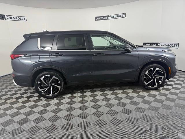 used 2024 Mitsubishi Outlander car, priced at $24,999