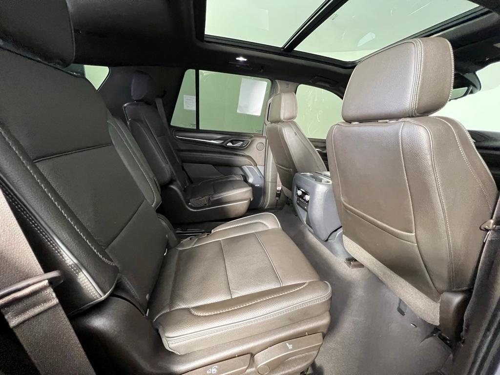 used 2021 GMC Yukon car, priced at $43,999