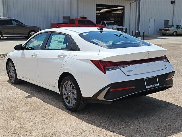 new 2025 Hyundai ELANTRA HEV car, priced at $19,693