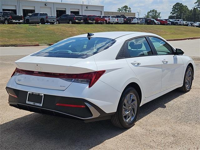 new 2025 Hyundai ELANTRA HEV car, priced at $19,693