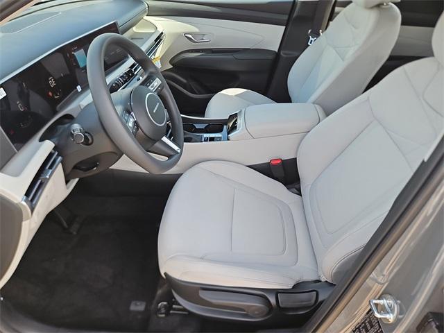 new 2025 Hyundai Tucson car, priced at $24,638