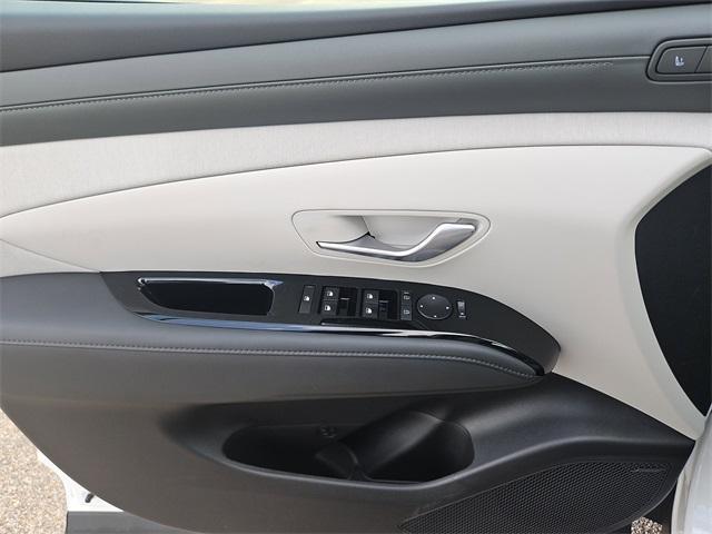 new 2025 Hyundai Tucson car, priced at $39,699