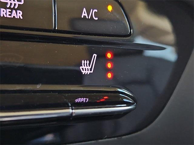 used 2021 Buick Envision car, priced at $24,984