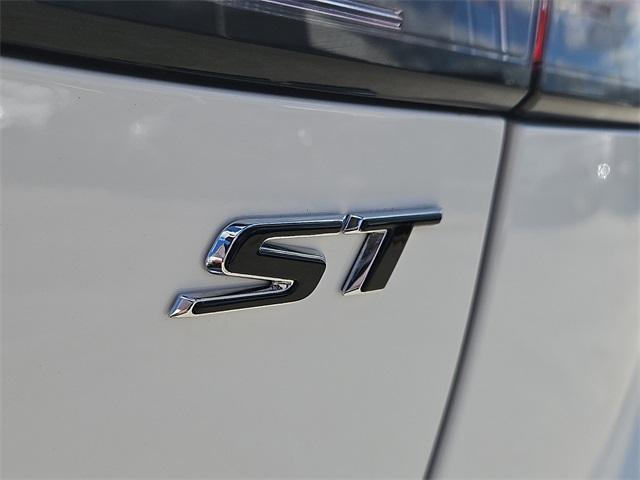 used 2021 Buick Envision car, priced at $24,984