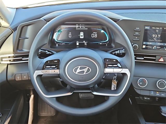new 2025 Hyundai Elantra car, priced at $18,789