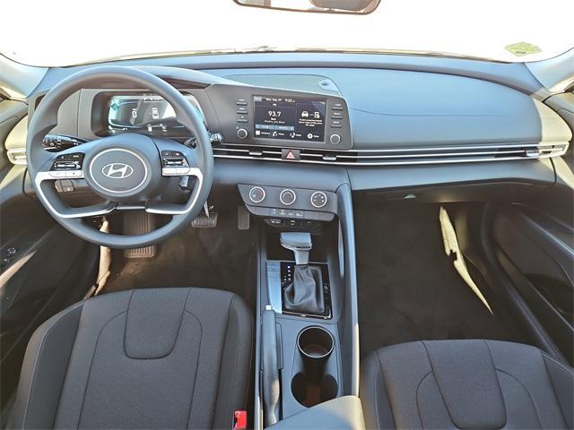 new 2025 Hyundai Elantra car, priced at $18,789