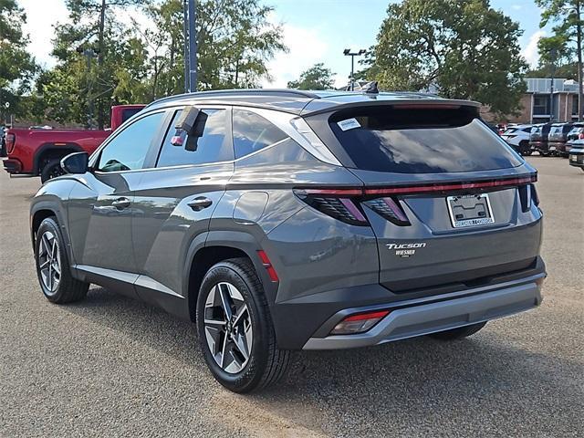 new 2025 Hyundai Tucson car, priced at $30,259