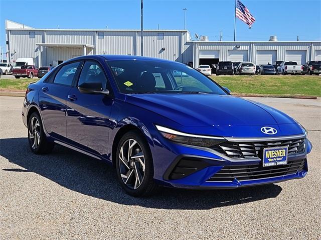 new 2025 Hyundai Elantra car, priced at $24,670