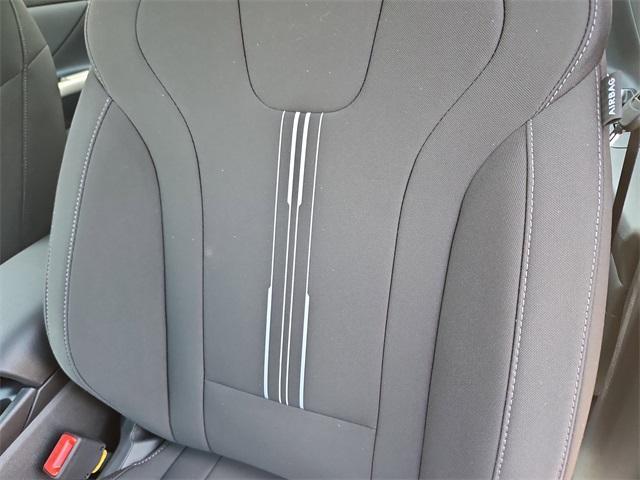 new 2025 Hyundai Elantra car, priced at $24,285